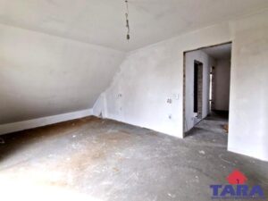 Nowoczesny dom wolnostojący do wykończenia — zdjęcie 15